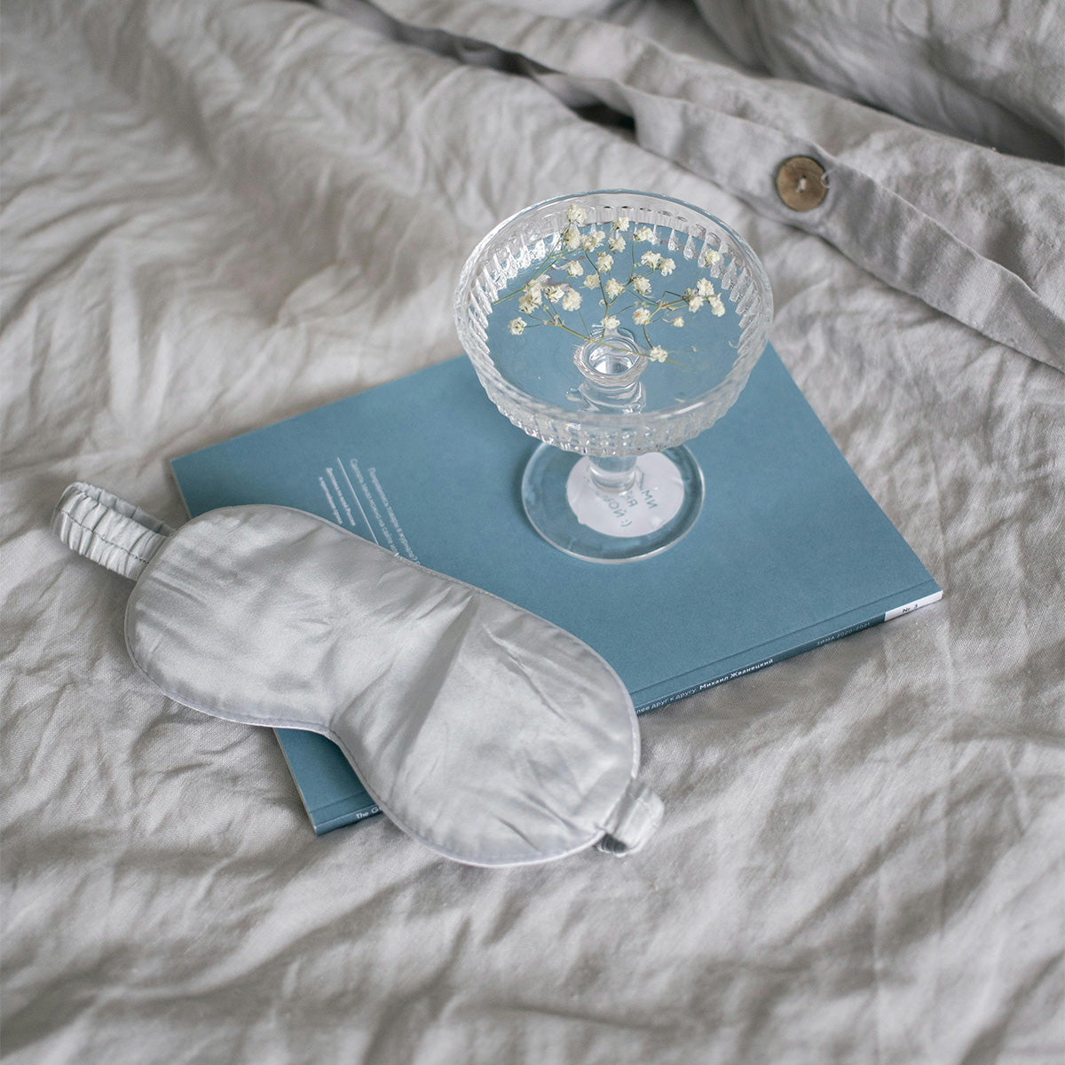 PureSilk White Sleep Mask
