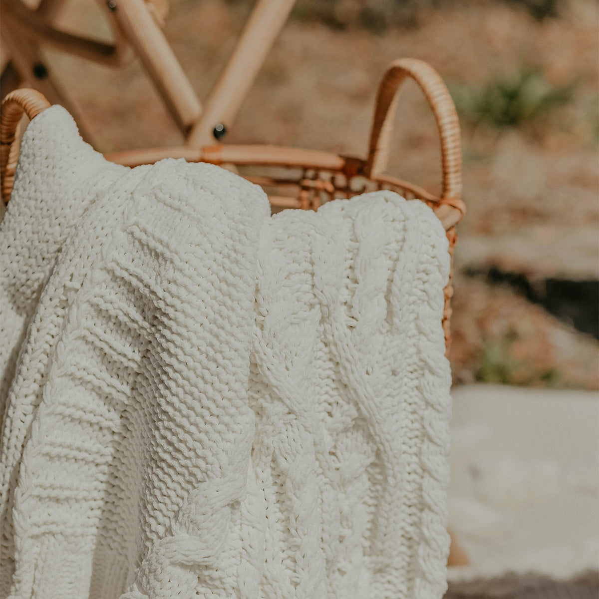Chunky Knit White Throw Blanket